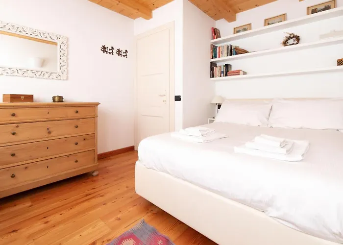 Apartment Sertorelli 60 *